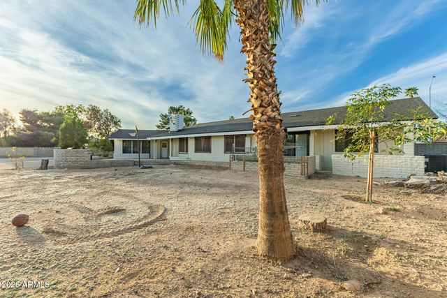 7143 W UNION HILLS Drive, Glendale, AZ 85308