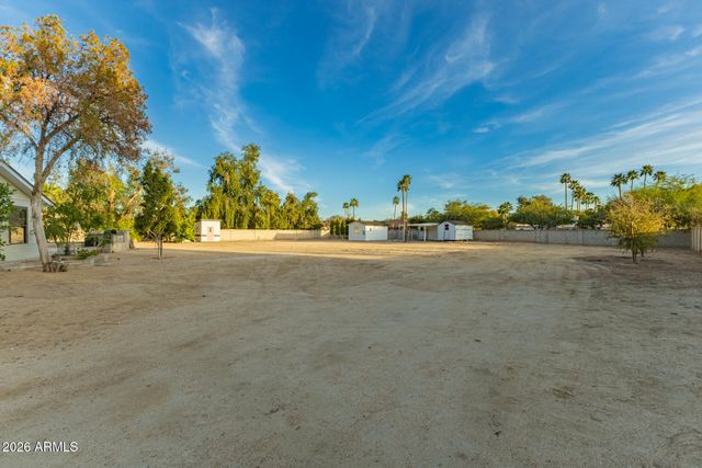 7143 W UNION HILLS Drive, Glendale, AZ 85308