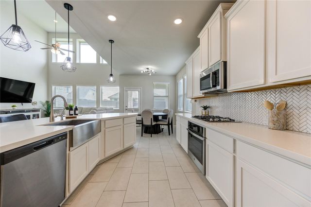 7735 Wrightwood Drive, Pasadena, TX 77505