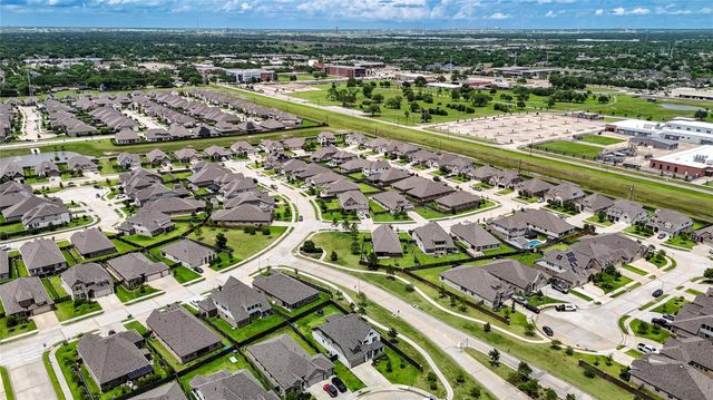 7735 Wrightwood Drive, Pasadena, TX 77505