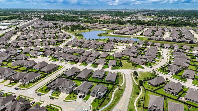 7735 Wrightwood Drive, Pasadena, TX 77505