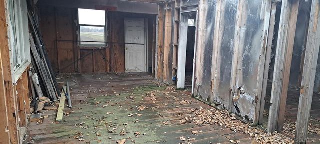 1399 Deckerville Road, Snover, MI 48472