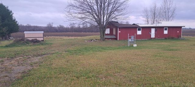 1399 Deckerville Road, Snover, MI 48472
