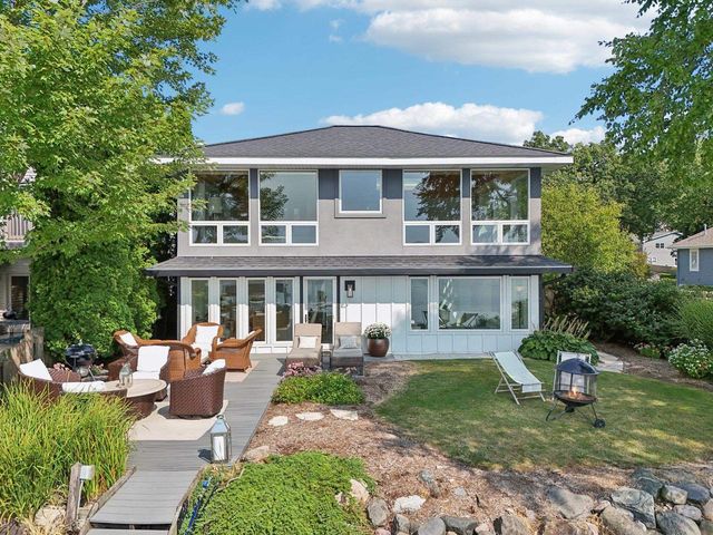 2800 Tomahawk Court, Middleton, WI 53562