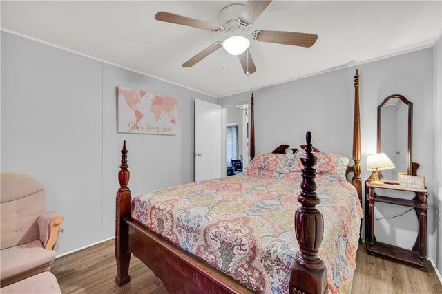 334 Lake Becky Road, Mountain Rest, SC 29664