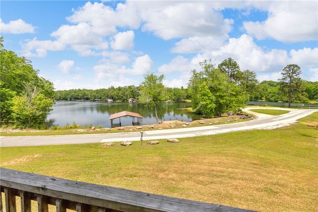 334 Lake Becky Road, Mountain Rest, SC 29664