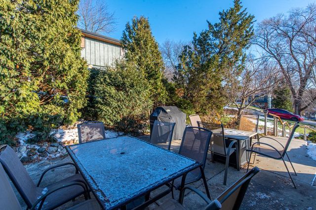 17530 Burnet STREET, Brookfield, WI 53045