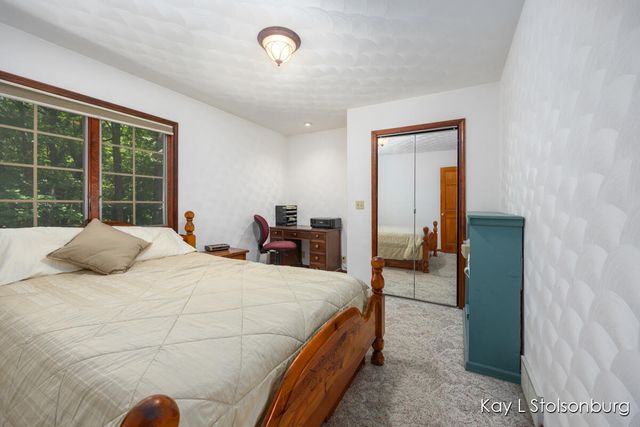 10714 Stoneridge Drive, Shelbyville, MI 49344