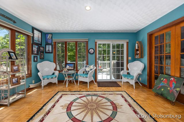 10714 Stoneridge Drive, Shelbyville, MI 49344