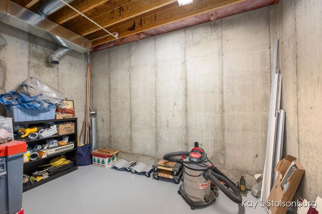 10714 Stoneridge Drive, Shelbyville, MI 49344