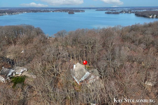 10714 Stoneridge Drive, Shelbyville, MI 49344