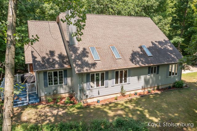 10714 Stoneridge Drive, Shelbyville, MI 49344