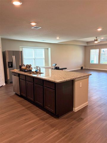 5338 Briana Dee Drive, Rosharon, TX 77583