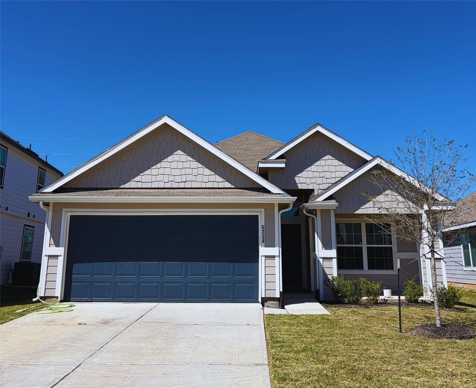 5338 Briana Dee Drive, Rosharon, TX 77583