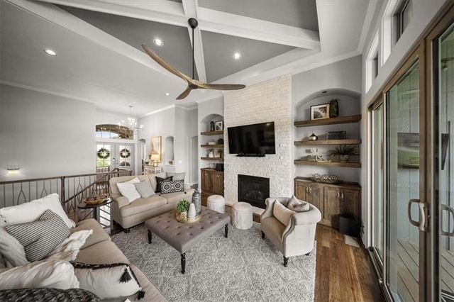 17141 Bradshaw Street, Overland Park, KS 66221