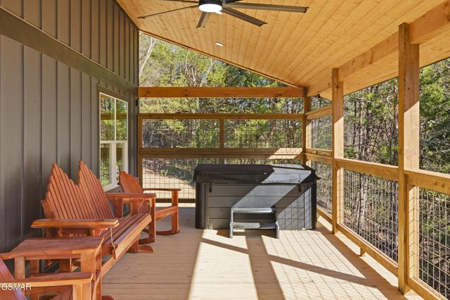 608 Cedar Road, Pigeon Forge, TN 37863