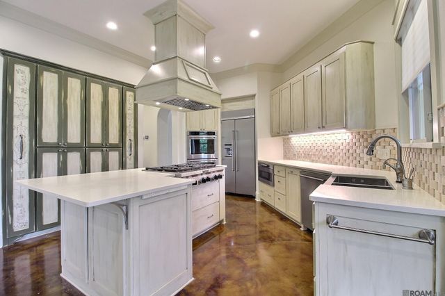 7470 Sevenoaks Ave, Baton Rouge, LA 70806