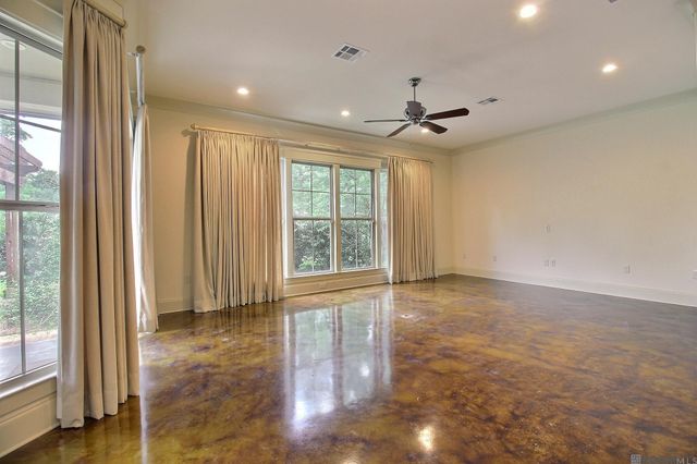 7470 Sevenoaks Ave, Baton Rouge, LA 70806