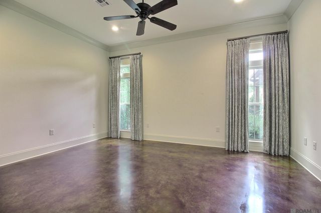 7470 Sevenoaks Ave, Baton Rouge, LA 70806