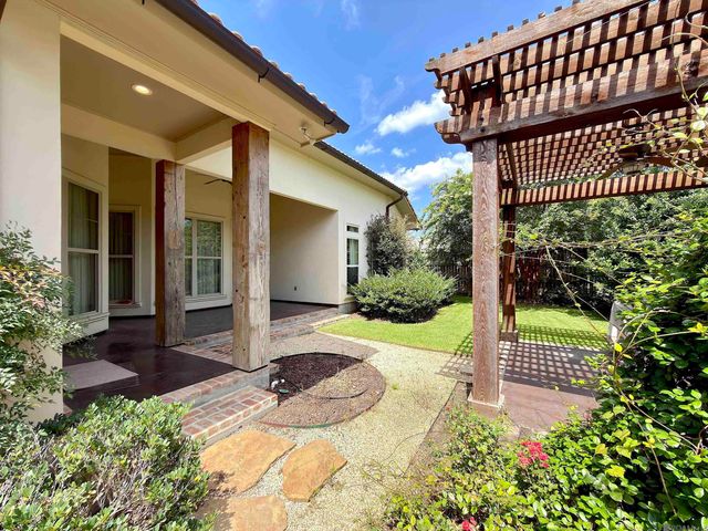 7470 Sevenoaks Ave, Baton Rouge, LA 70806