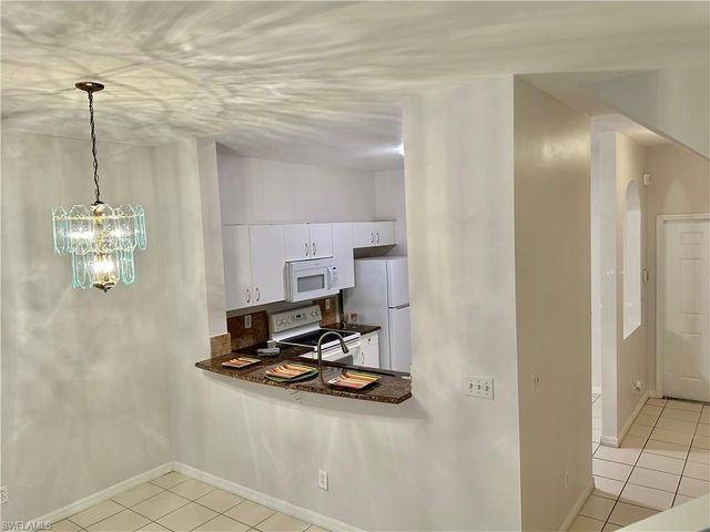 3614 Pine Oak CIR 103, Fort Myers, FL 33916