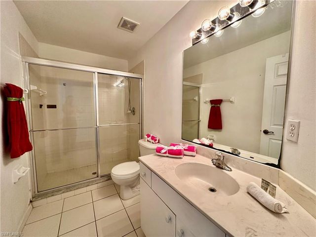 3614 Pine Oak CIR 103, Fort Myers, FL 33916