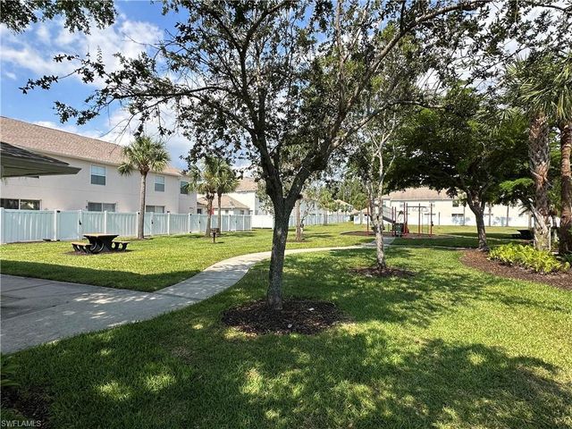 3614 Pine Oak CIR 103, Fort Myers, FL 33916
