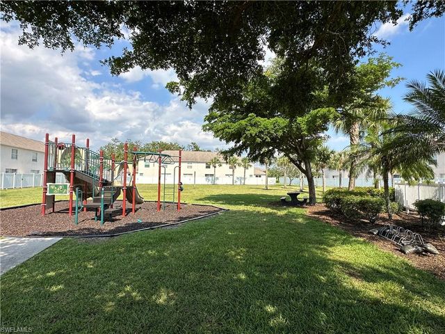 3614 Pine Oak CIR 103, Fort Myers, FL 33916