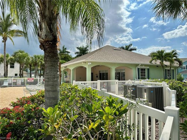 3614 Pine Oak CIR 103, Fort Myers, FL 33916