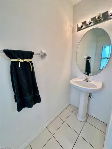 3614 Pine Oak CIR 103, Fort Myers, FL 33916