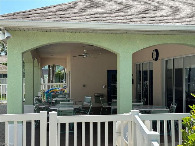 3614 Pine Oak CIR 103, Fort Myers, FL 33916