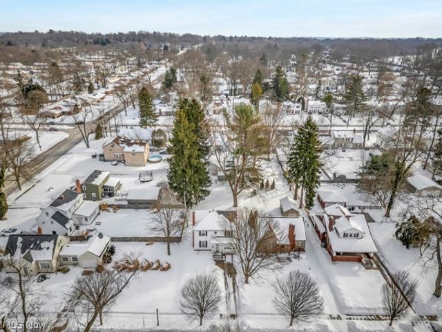 335 Melbourne Avenue, Akron, OH 44313