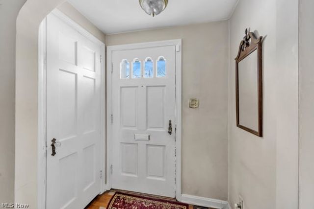 335 Melbourne Avenue, Akron, OH 44313