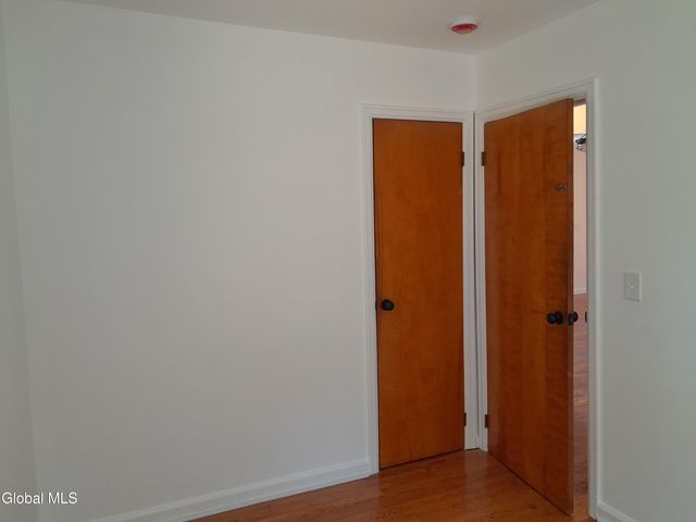 20 Orchard Road, Schodack, NY 12033