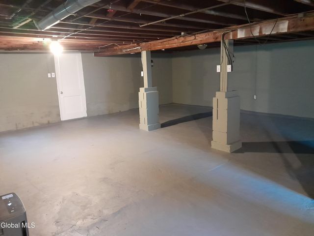 20 Orchard Road, Schodack, NY 12033