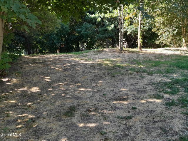 20 Orchard Road, Schodack, NY 12033