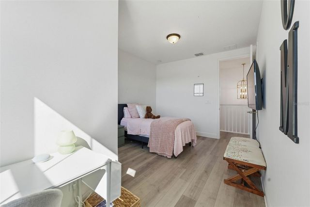 13261 OAKENSHAW LANE, Orlando, FL 32832