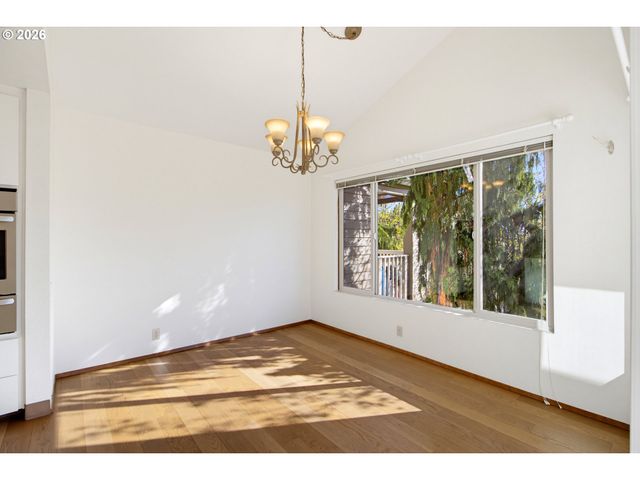2624 Se BAYPOINT Dr 6, Vancouver, WA 98683
