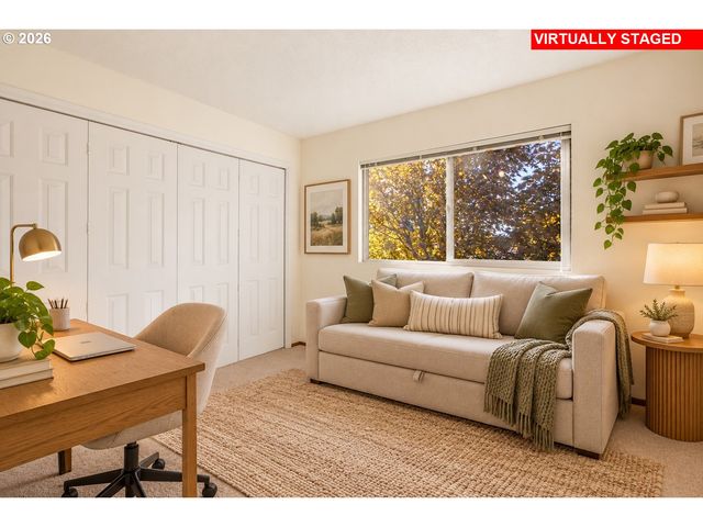 2624 Se BAYPOINT Dr 6, Vancouver, WA 98683