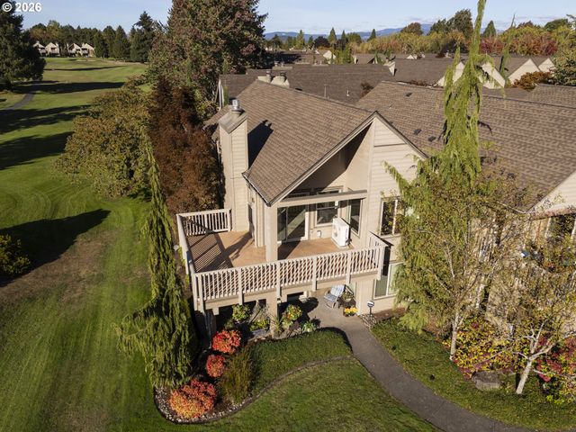 2624 Se BAYPOINT Dr 6, Vancouver, WA 98683
