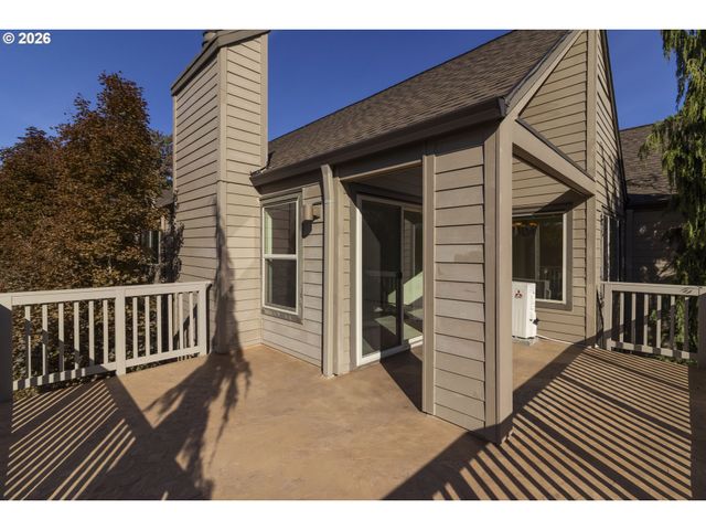 2624 Se BAYPOINT Dr 6, Vancouver, WA 98683