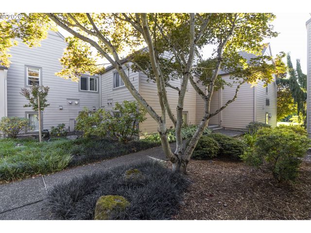 2624 Se BAYPOINT Dr 6, Vancouver, WA 98683