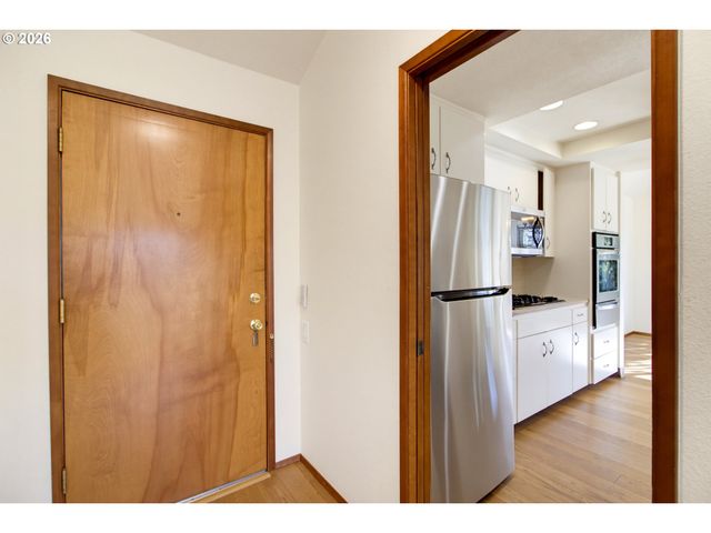 2624 Se BAYPOINT Dr 6, Vancouver, WA 98683