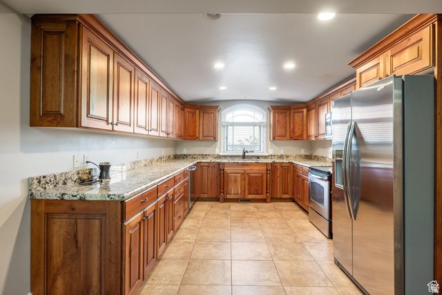 694 W CEPHUS RD, Draper, UT 84020