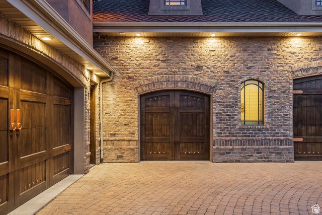 694 W CEPHUS RD, Draper, UT 84020