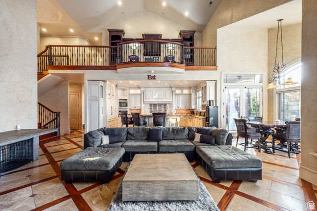 694 W CEPHUS RD, Draper, UT 84020