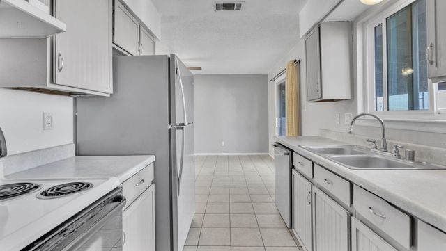 1809 PAISANO Street NE, Albuquerque, NM 87112