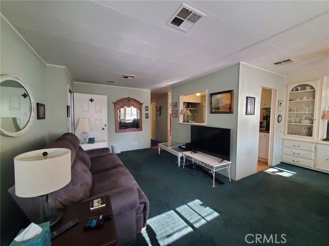 2 Donna Way, San Fernando, CA 91345