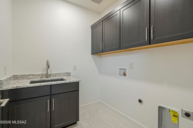 2074 W Spotted Toad Court, Tucson, AZ 85704