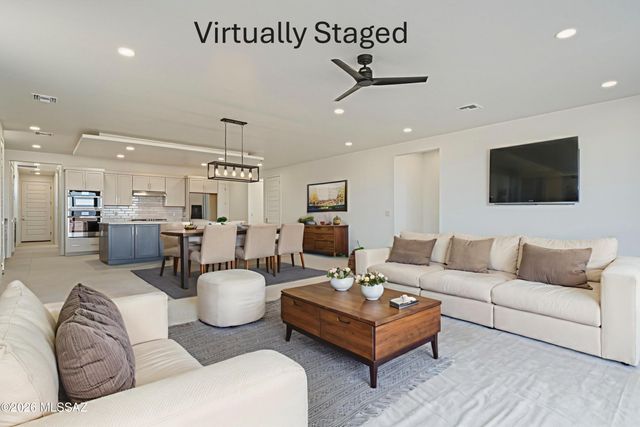 2074 W Spotted Toad Court, Tucson, AZ 85704